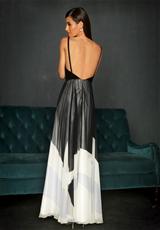 Black/White
